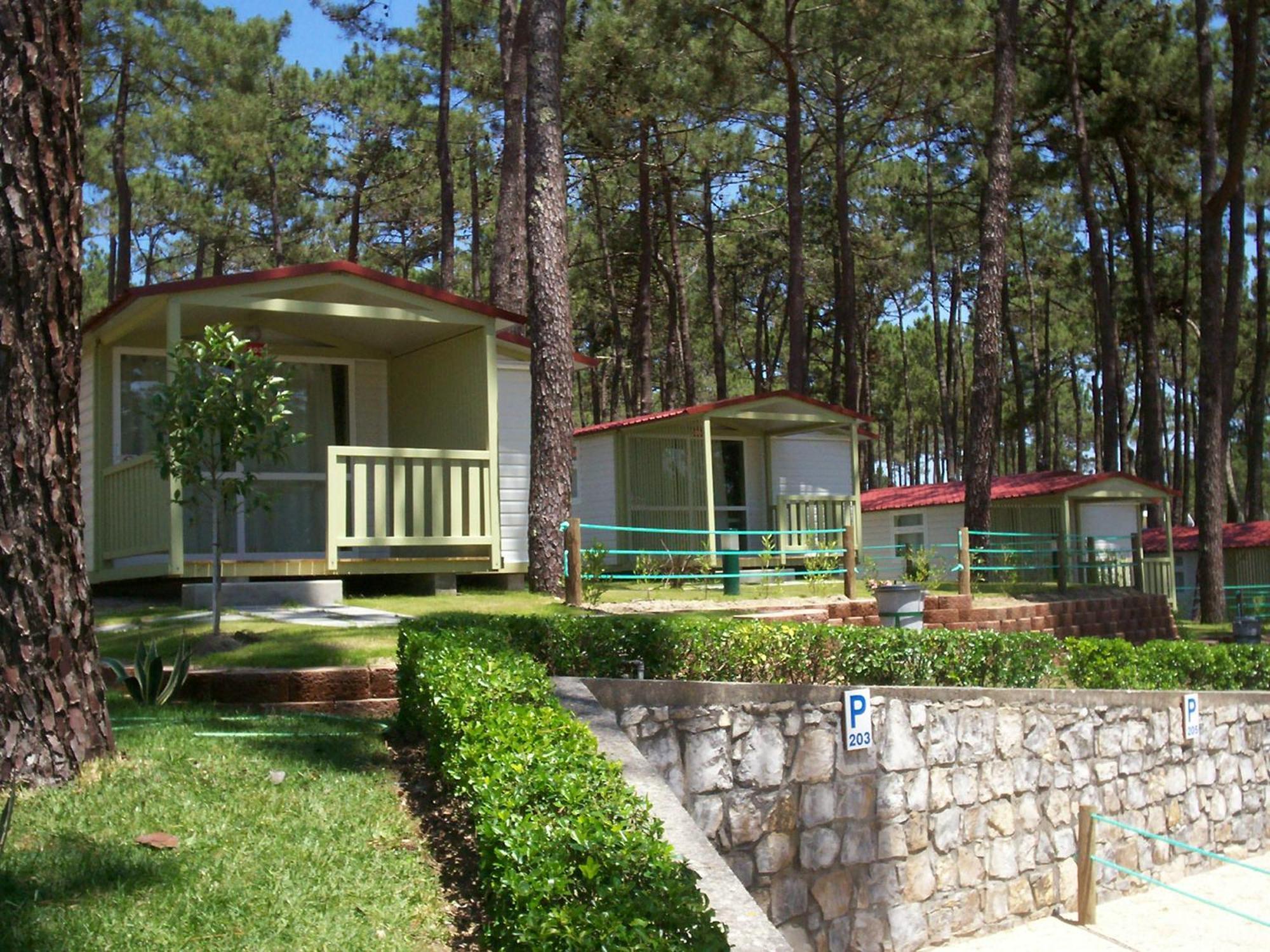 Parque De Campismo Orbitur Valado Hotel Nazare Exterior photo